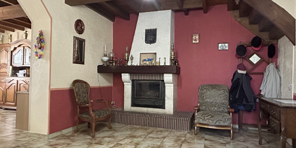 maison à ST CAPRAIS DE LERM (47270)