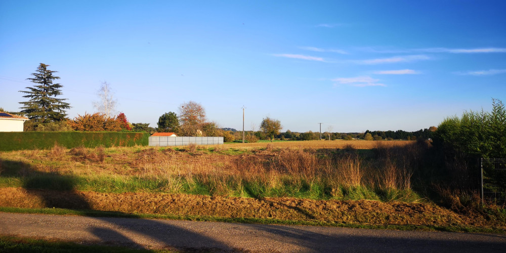 terrain à AGEN (47000)