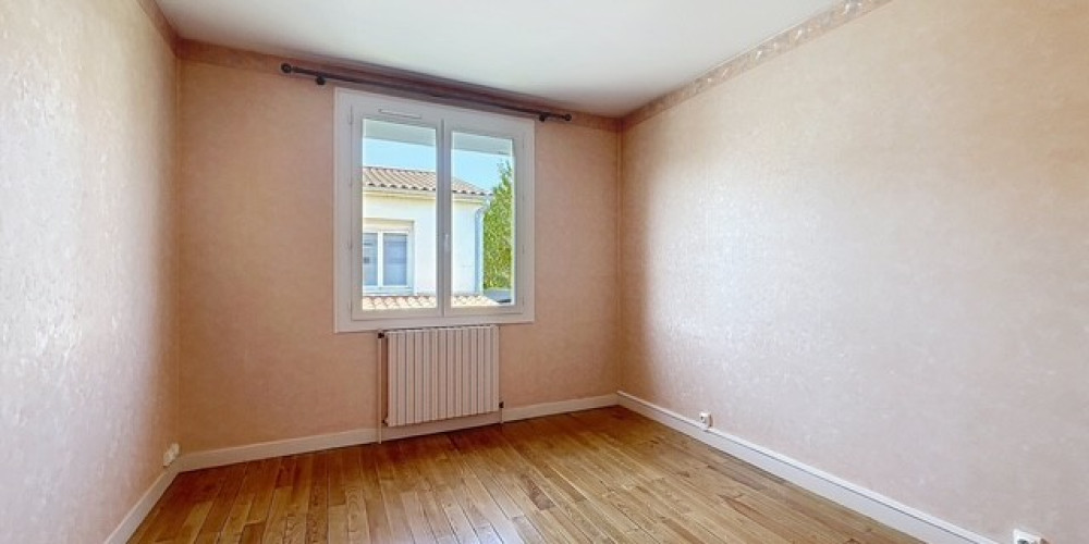 appartement à LE PASSAGE (47520)