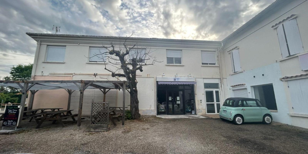 local commercial à CASSENEUIL (47440)