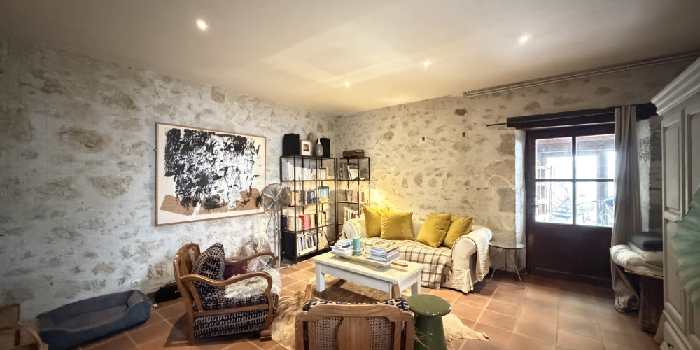 maison à MONTESQUIEU (47130)