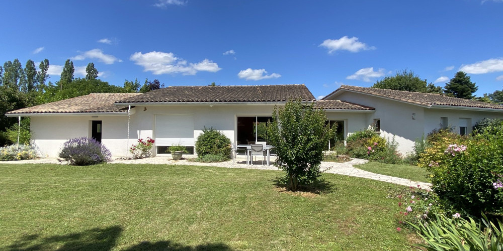 maison à MONBALEN (47340)