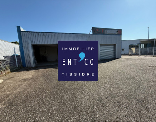 local commercial  LE PASSAGE