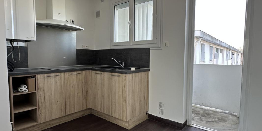 appartement à LE PASSAGE (47520)