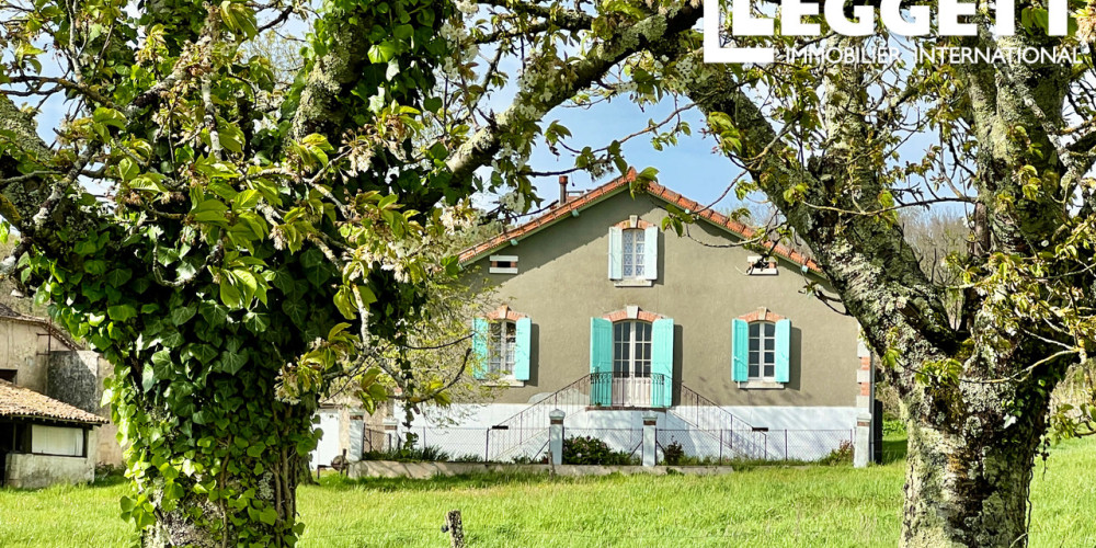 maison à LOUBES BERNAC (47120)