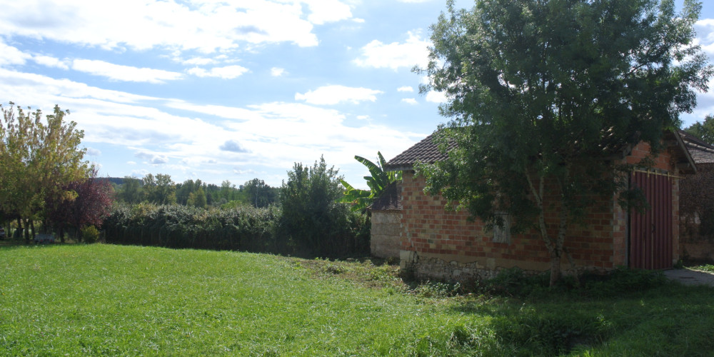 terrain à CASTELNAU SUR GUPIE (47180)