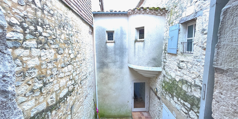 appartement à MONFLANQUIN (47150)