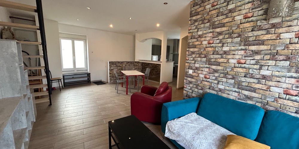 immeuble à LAVARDAC (47230)