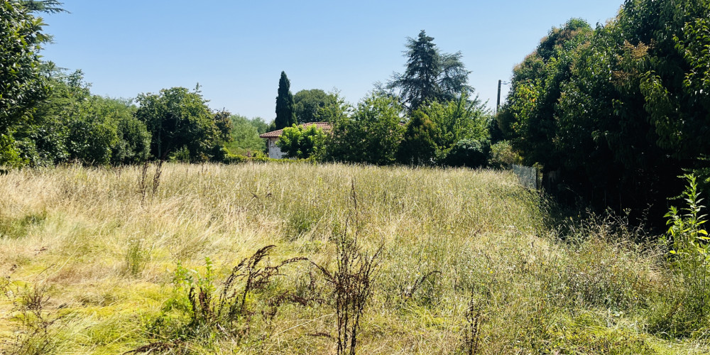 immeuble à CLAIRAC (47320)