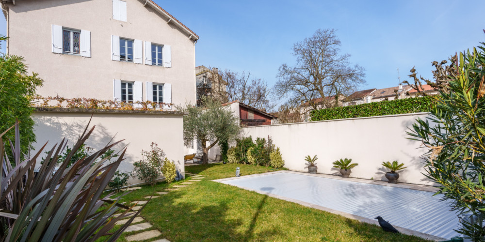 maison à AGEN (47000)