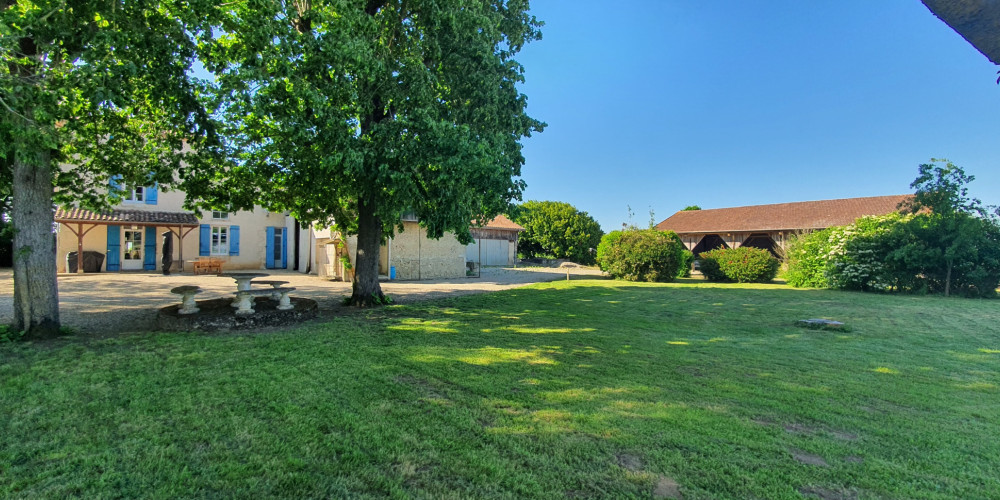 maison à DAMAZAN (47160)