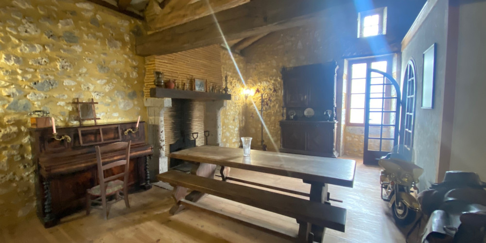 maison à LAVARDAC (47230)