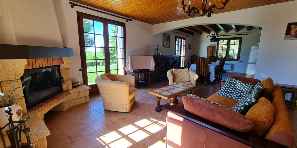 maison à LABRETONIE (47350)