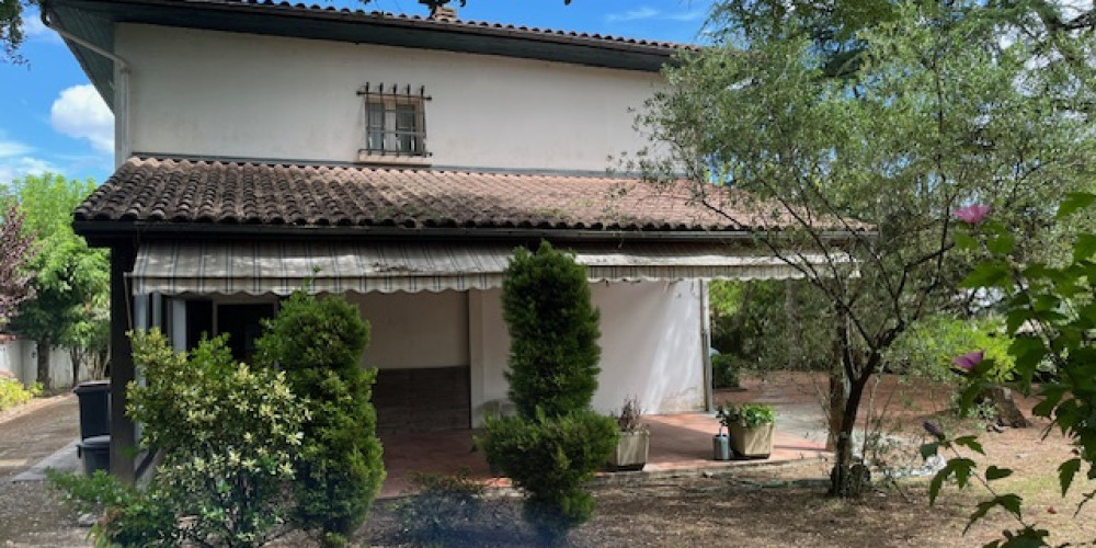 maison à NERAC (47600)