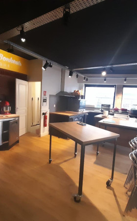 Local commercial  AGEN