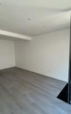 Local commercial  AGEN