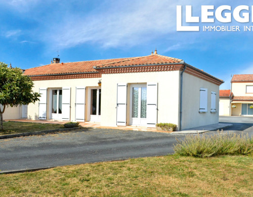 maison  LEDAT