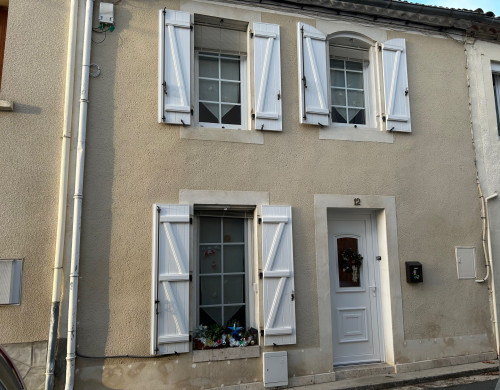 maison  LAVARDAC