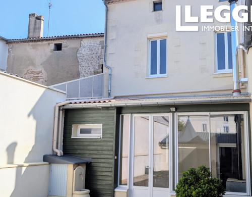 maison  STE BAZEILLE