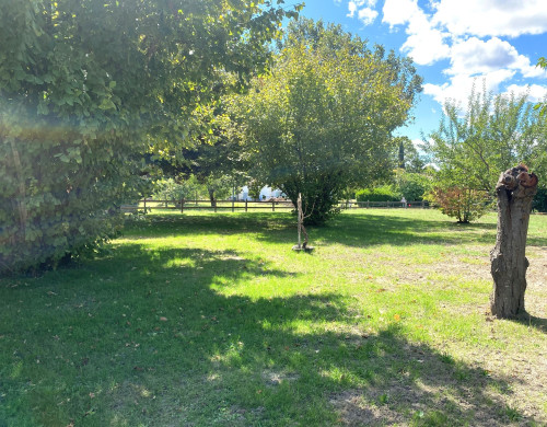 terrain  MARMANDE
