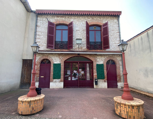 immeuble  VILLENEUVE SUR LOT